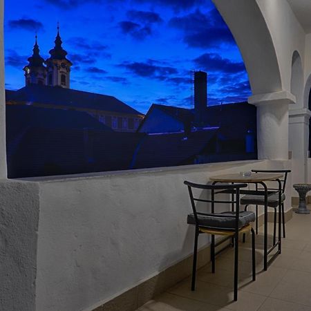 Demetrovics Udvarhaz Erlau Exterior foto